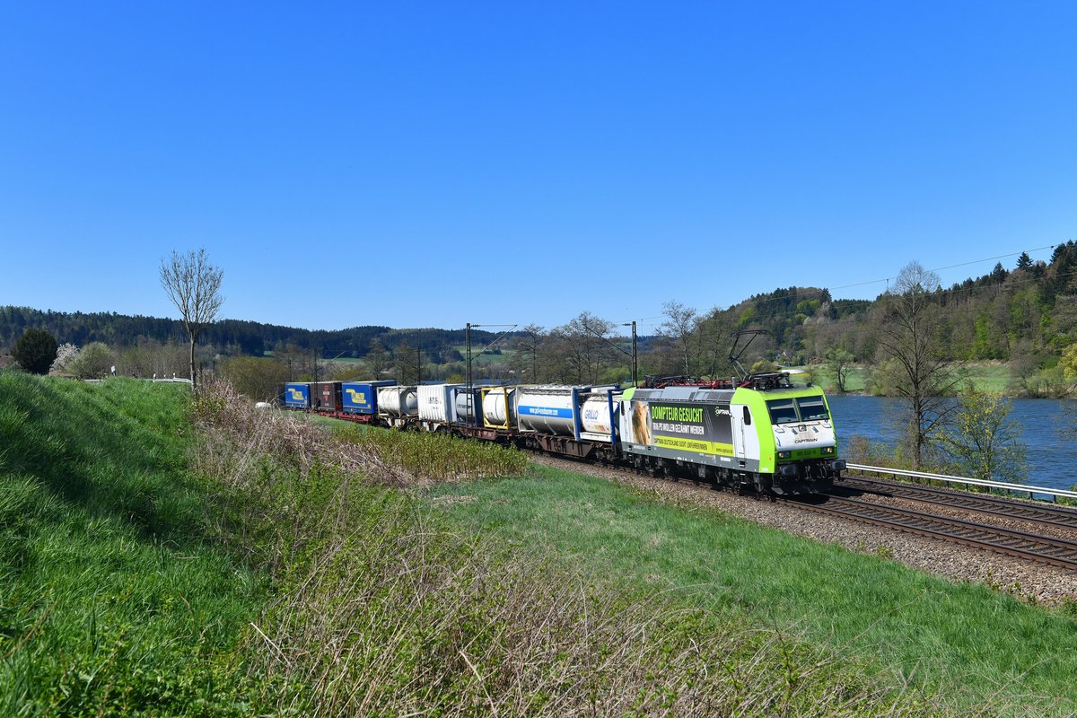 185 532 mit DGS 41939 am 19.04.2019 bei Sandbach. 