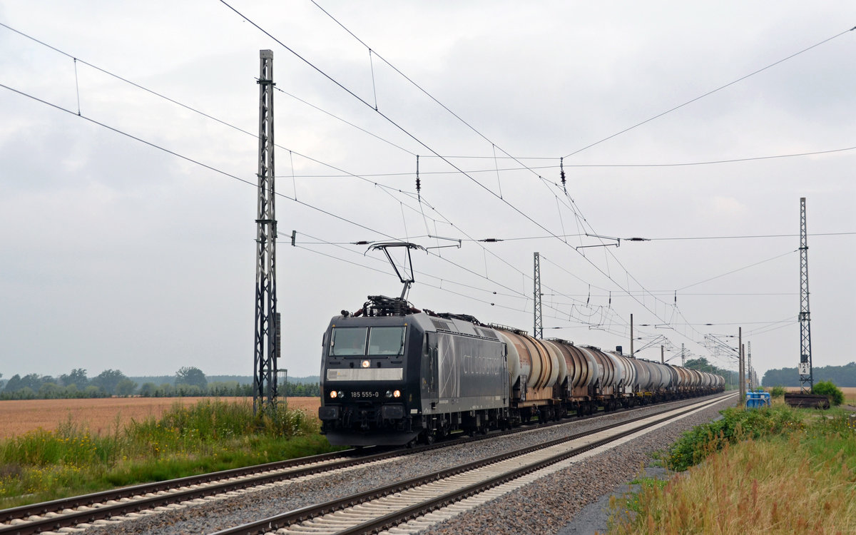 185 555 der CTL zog am 17.07.16 einen Kesselwagenzug durch Saxdorf Richtung Dresden.