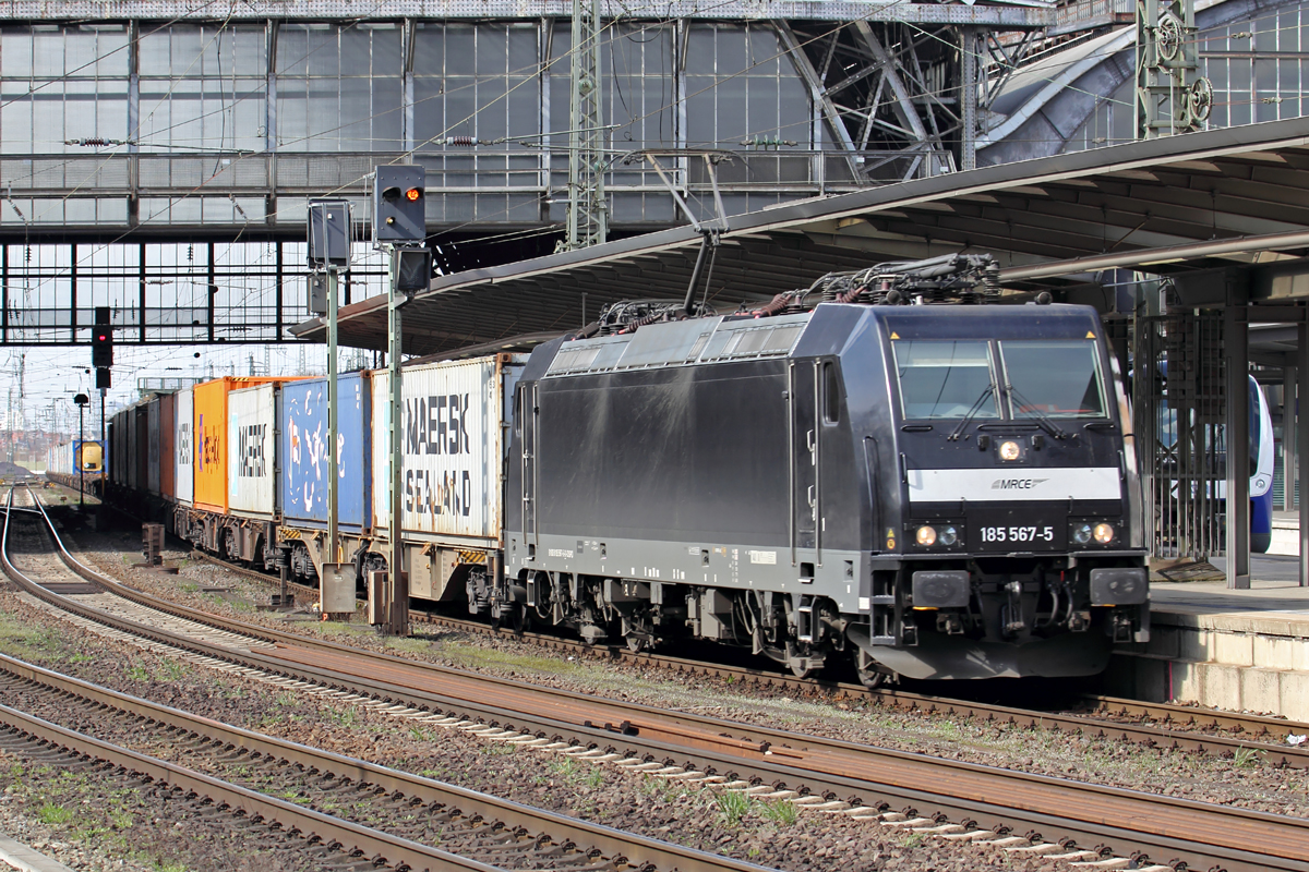 185 567-5 in Bremen Hbf. 25.3.2014