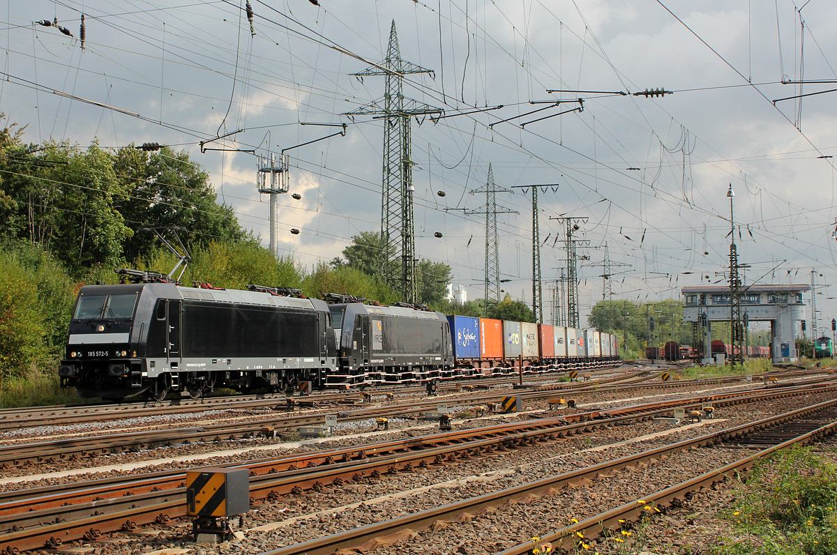 185 572-5 & 185 571-7 in Gremberg am 11.09.2013