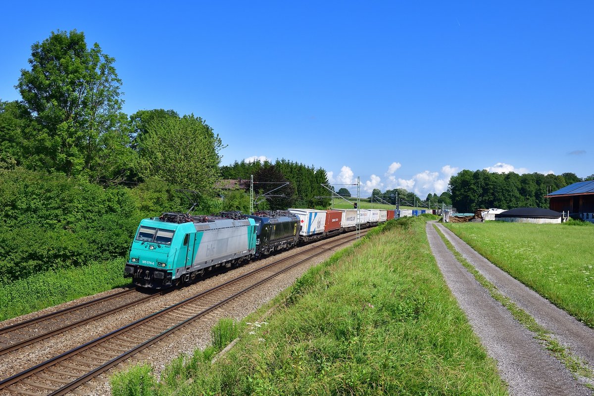 185 576 + 193 651 mit DGS 41857 am 01.08.2019 bei Vogl.