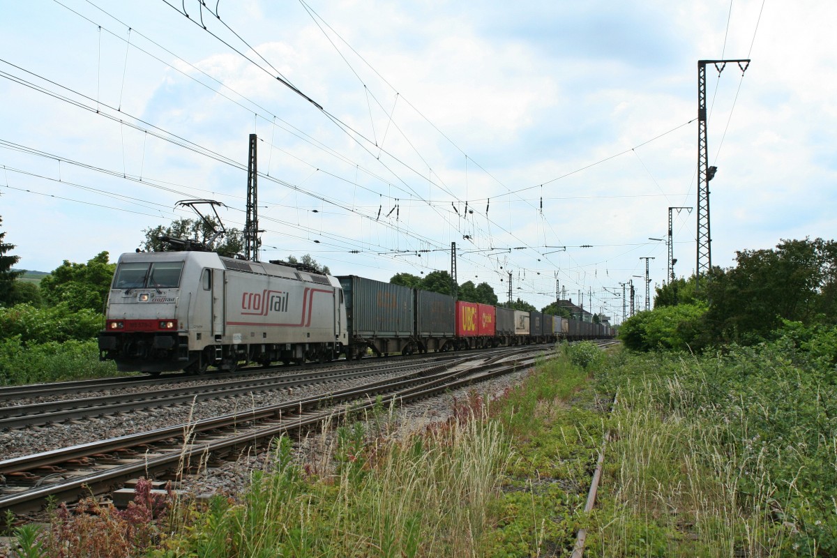 185 578-2 mit dem 40184 von Piacenza nach Zeebrugge Ramsk. am Nachmittag des 14.06.14 in M�llheim (Baden).