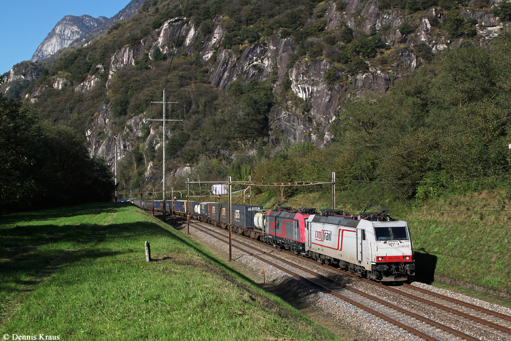 185 579 + 185 593 mit Klv Zug am 17.10.2014 bei Claro.