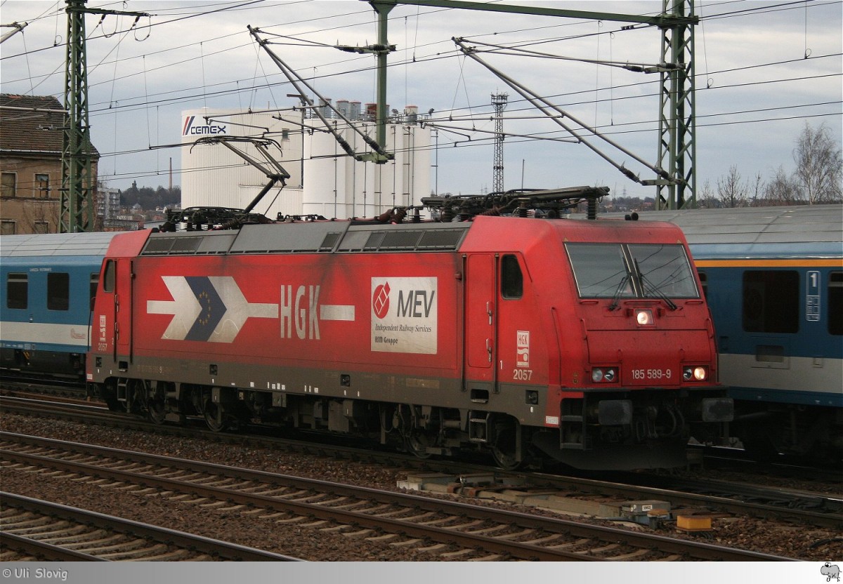 185 589-9 der Häfen- und Güterverkehr Köln (HGK) aufgenommen am 15. Februar 2014 im Bahnhof Dresden - Freiberger Straße.