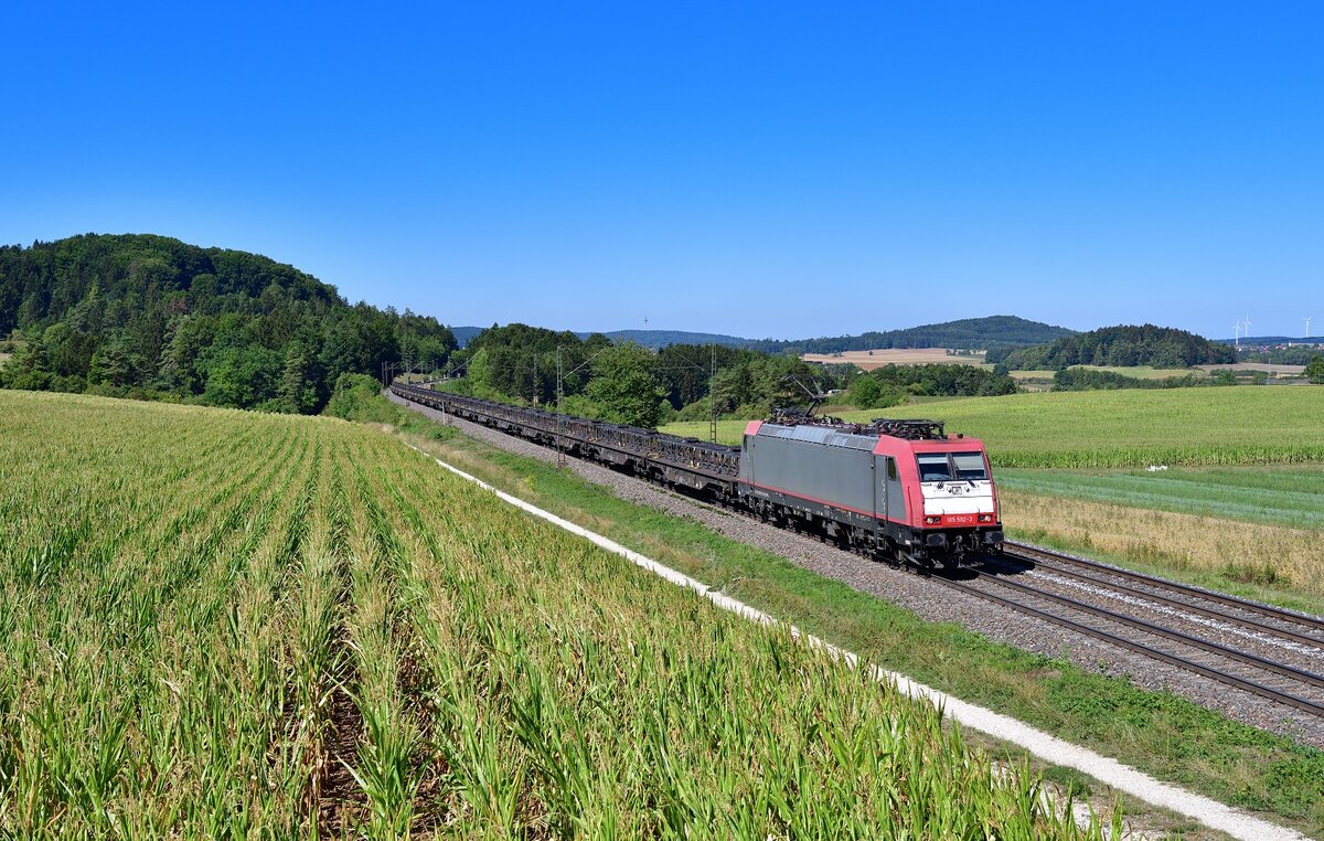 185 592 mit DGS 46679 am 23.08.2022 bei Darshofen.