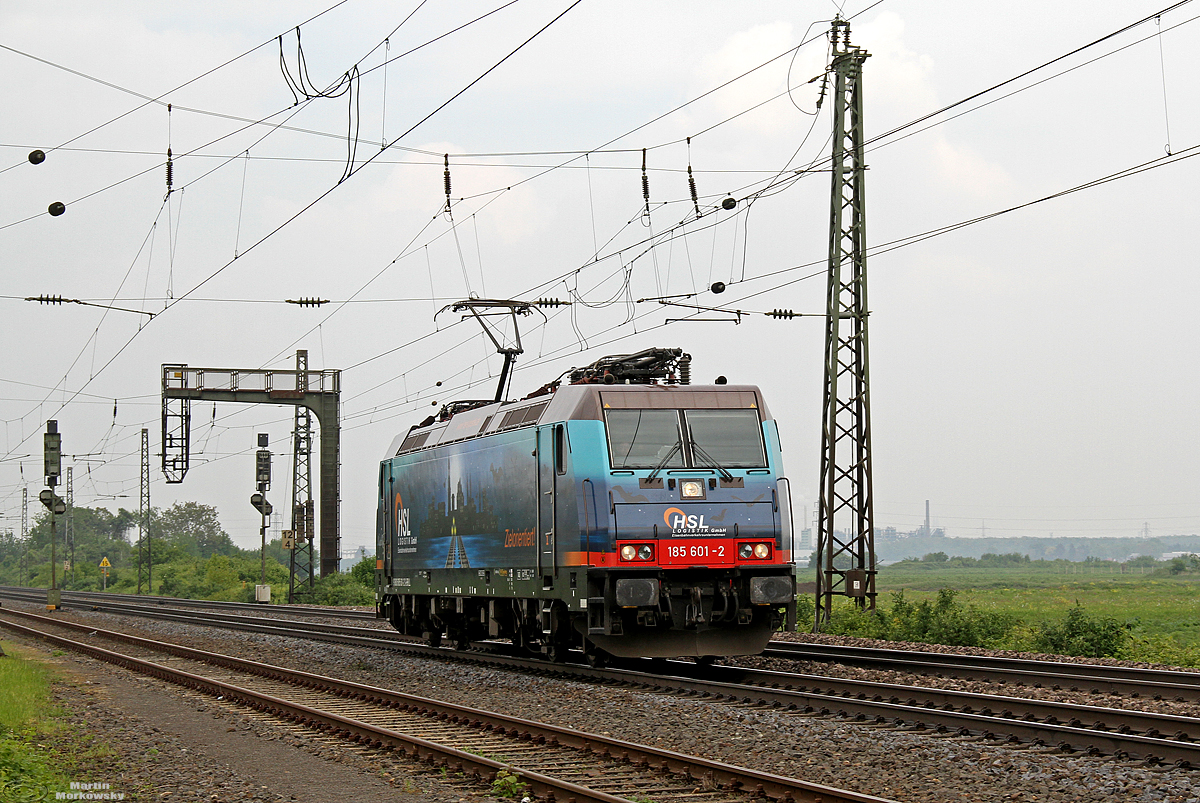 185 601 HSL  Night Rider  bei Brühl am 11.05.2019