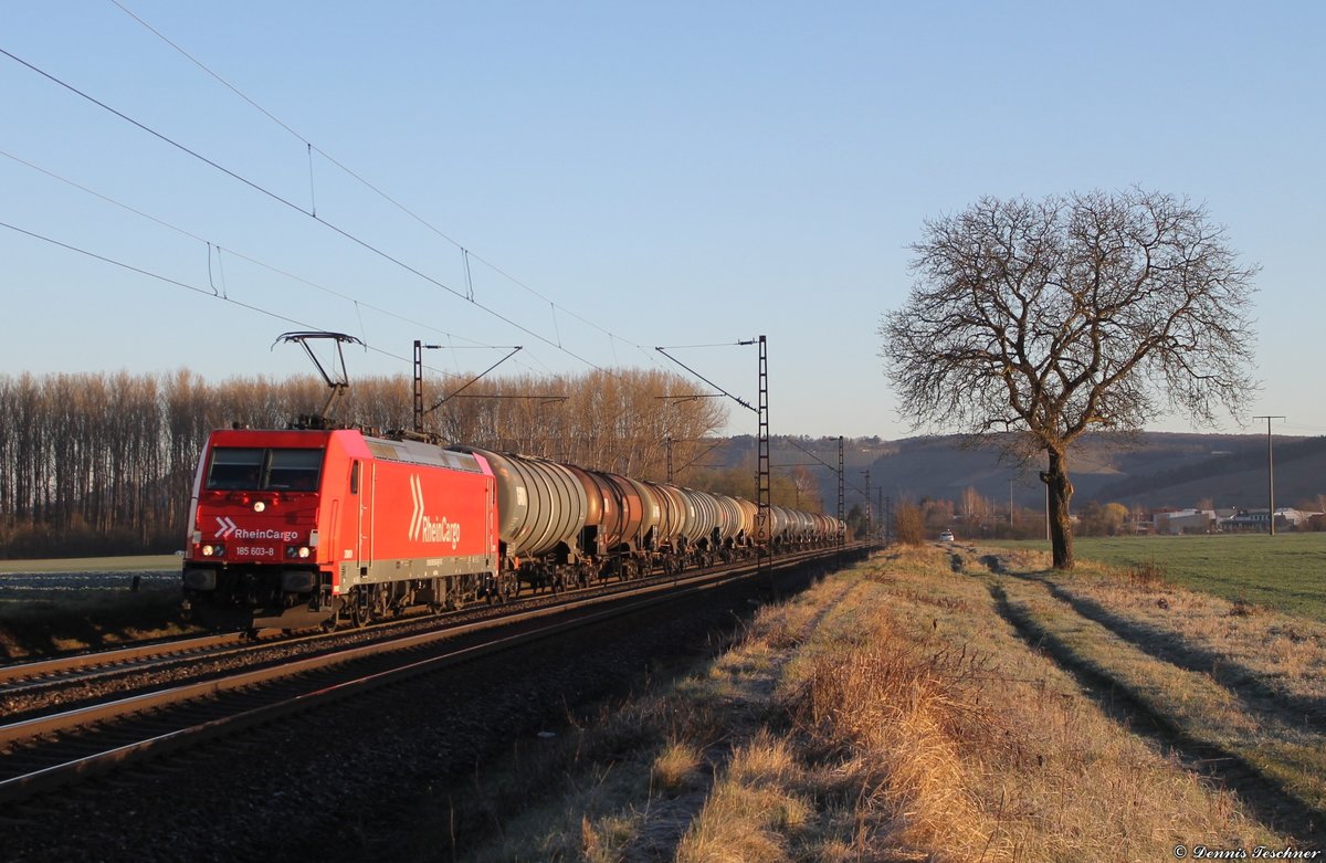 185 603-8 RHC mit Kesselwagen bei Retzbach-Zellingen am 28.03.2017