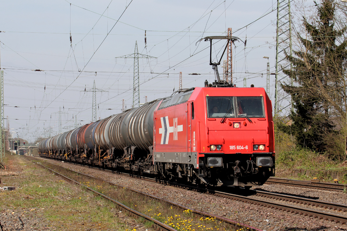 185 604-6 durchfährt Ratingen-Lintorf 14.3.2015