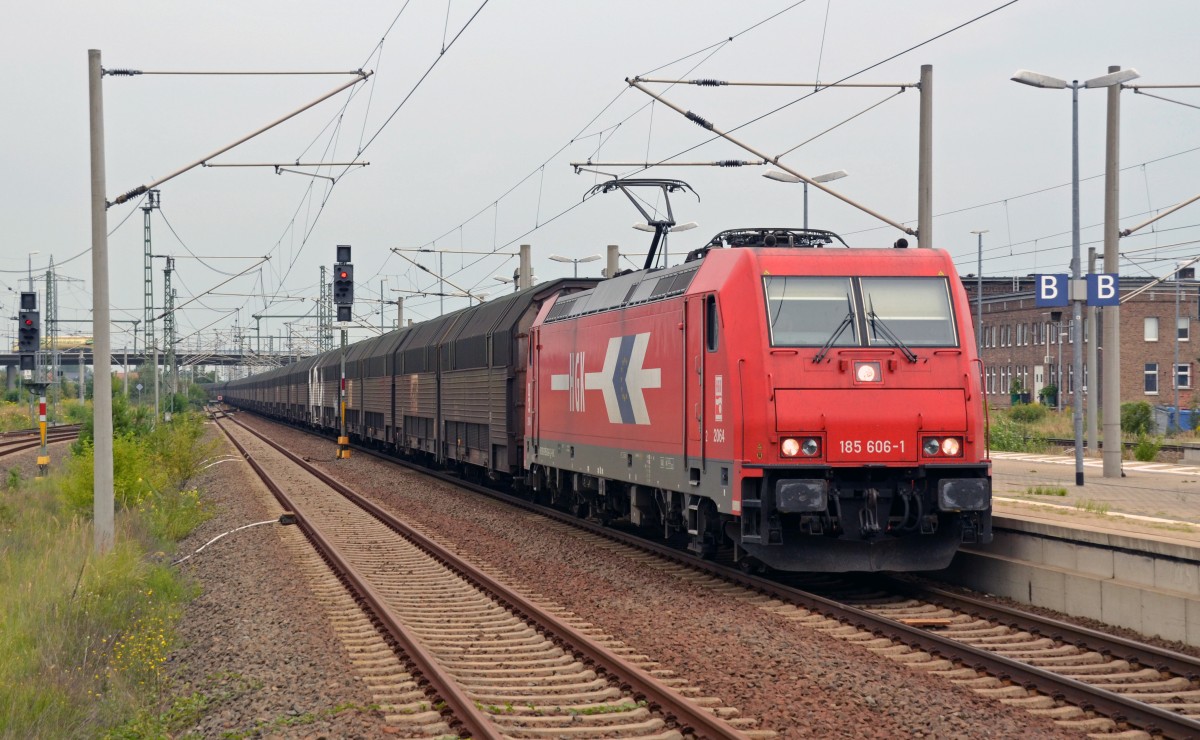185 606 führte am 07.08.14 einen Altmann-Zug durch Bitterfeld Richtung Leipzig. 