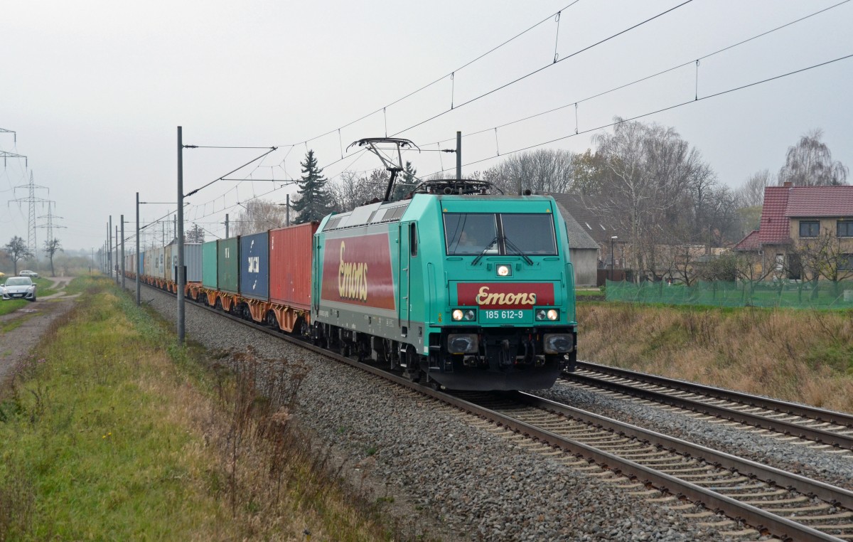 185 612 f�hrte am 16.11.13 einen Containerzug von Dresden kommend durch Braschwitz Richtung Magdeburg. Das Ziel dieses Zuges d�rfte der Containerhafen Hamburg sein.