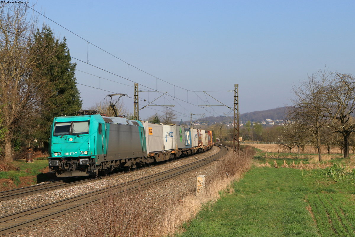 185 613-7 mit dem DGS 40051 (Antwerpen D.S. Combinant-Gallarate) bei Kollmarsreute  19.3.20