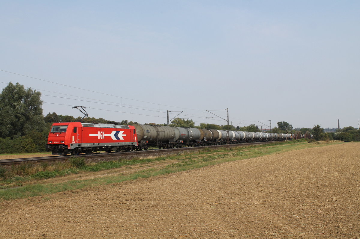 185 631-9 HGK mit Kesselwagen bei Elze am 01.09.2016