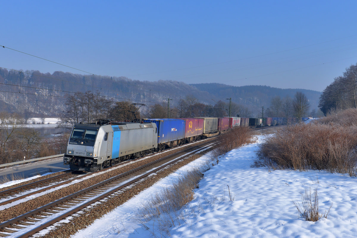 185 677 mit DGS 40678 am 22.01.2017 bei Sandbach. 