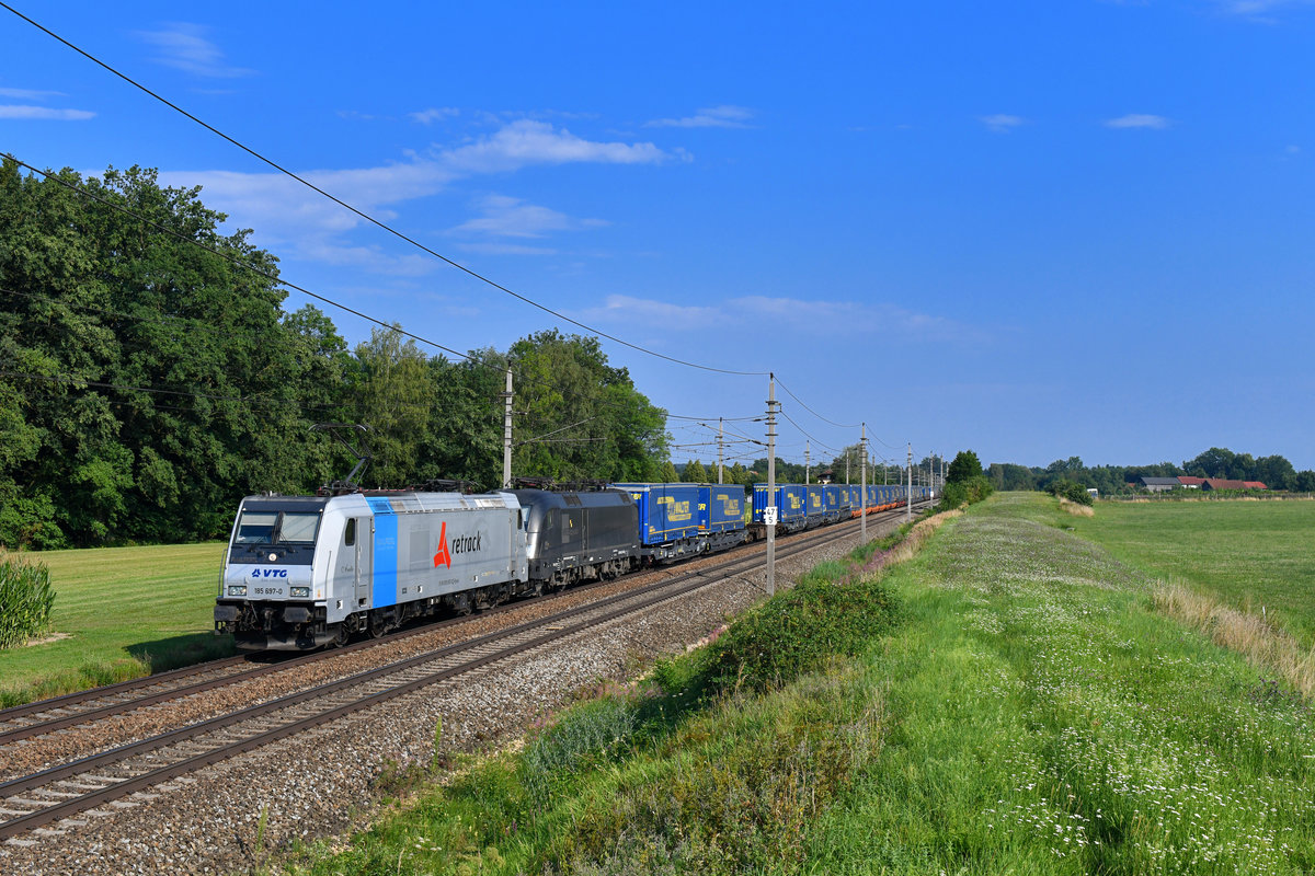 185 697 + 182 565 mit TEC 40648 am 30.07.2018 bei Andorf. 