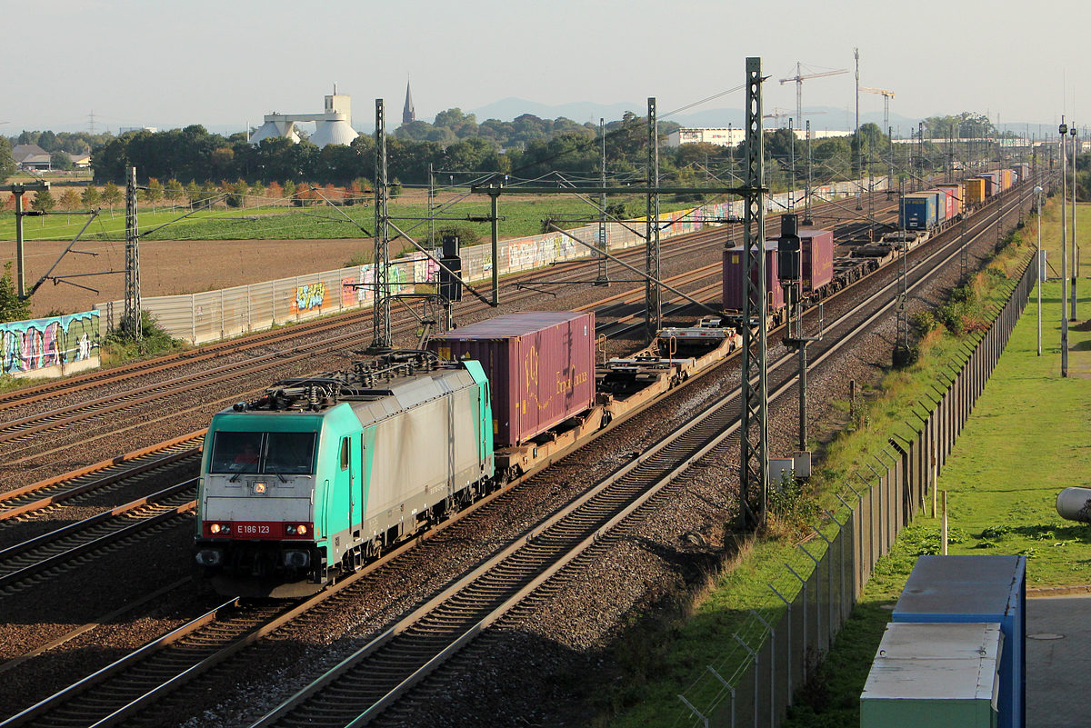 186 123 bei Porz(Rhein) am 02.10.2013
