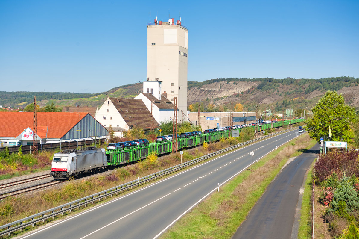 186 148 LTE mit einem Hödlmayr Autotransportzug bei Karlstadt Richtung Würzburg, 12.10.2019