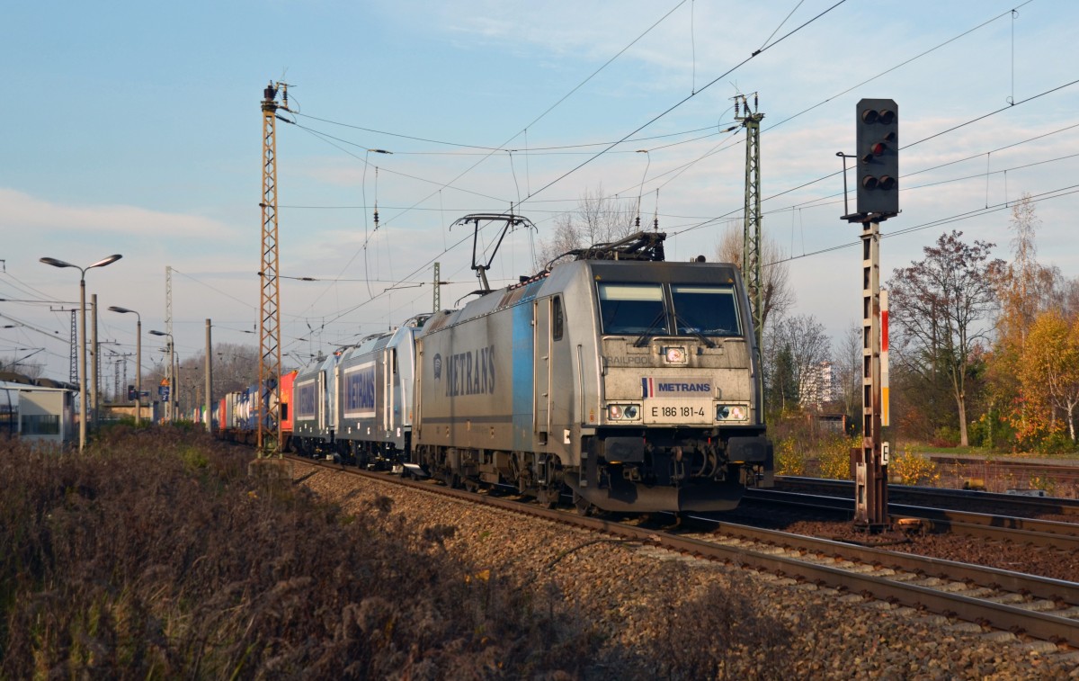 186 181 fuhr mit ihren Schwestern 386 005 und 386 004 am 22.11.14 durch Leipzig-Thekla in ihre neue Heimat Prag.