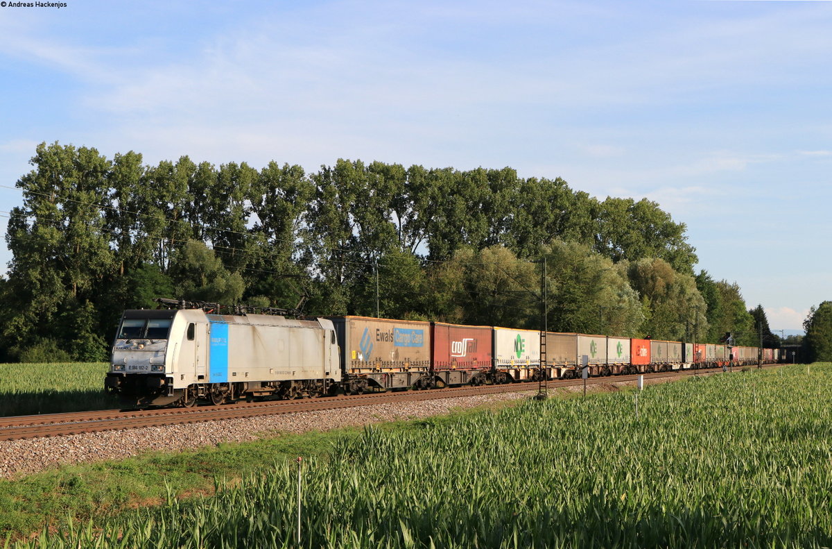 186 182-2 mit dem DGS 40074 (Novara-Genk) bei Riegel 23.7.20