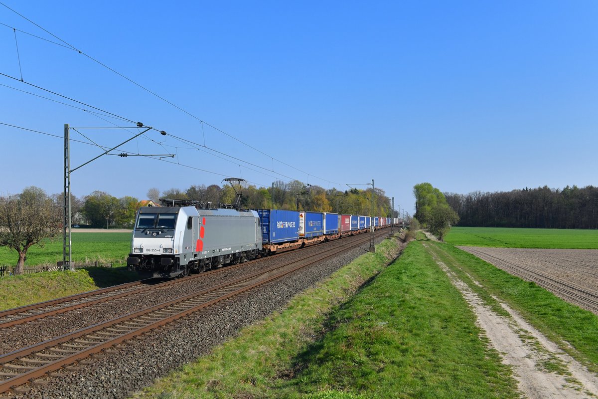 186 355 mit DGS 41323 am 16.04.2019 bei Woltorf. 