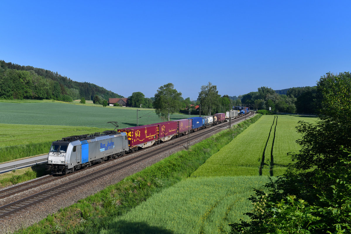 186 422 mit DGS 40679 am 13.05.2018 bei Einöd.