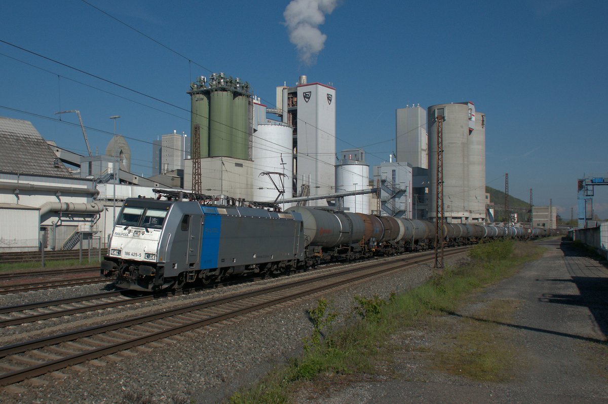186 425 am 29.04.16 bei Karlstadt am Main