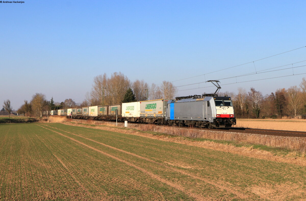 186 496-6 mit dem DGS 40155 (Muizen Goederen - Gallarate) bei Riegel 4.3.22