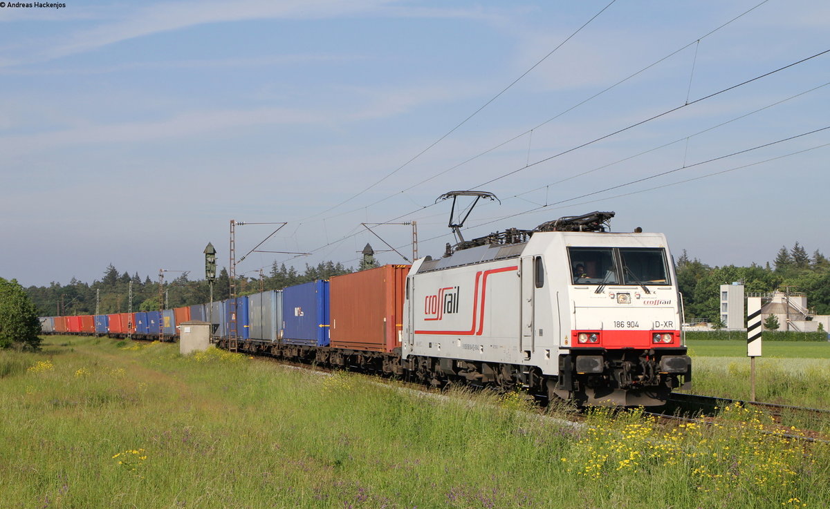 186 904 miz dem DGS 43003 (Rheinhausen-Gellert) bei Wiesental 18.5.18