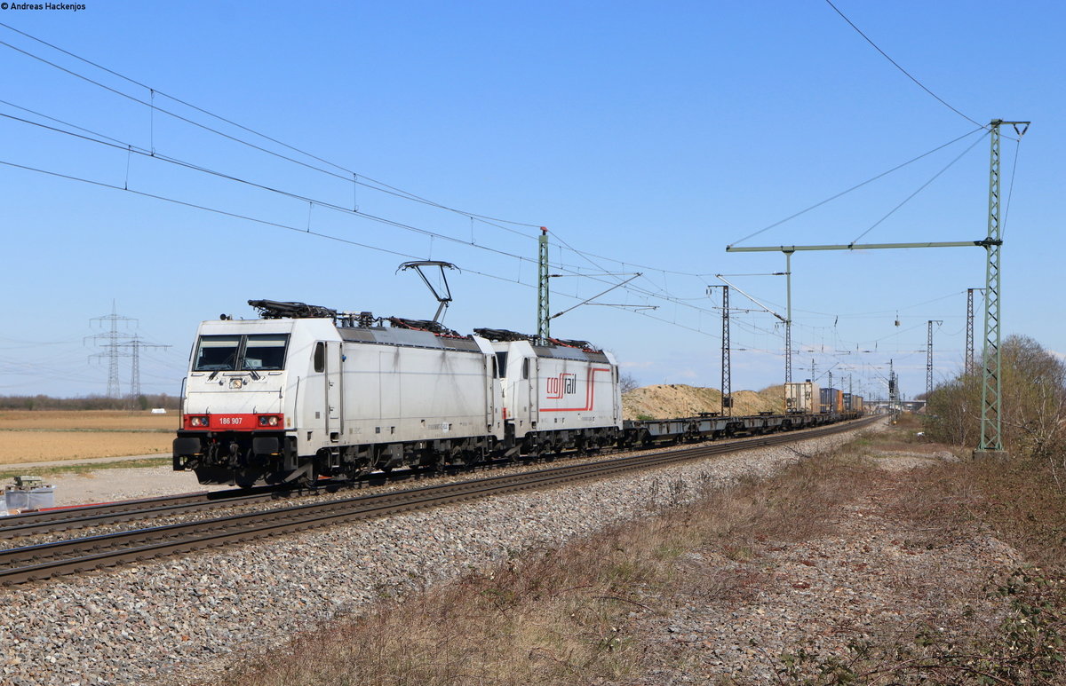 186 907-2 und 186 903-1 mit dem DGS 41033 (Krefeld Uerdingen-Busto Arsizio) bei Schliengen 31.3.20