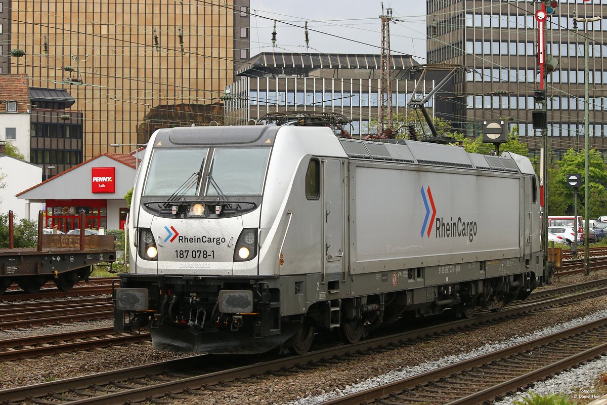 187 078-1 RheinCargo in D�sseldorf Rath, Mai 2017.