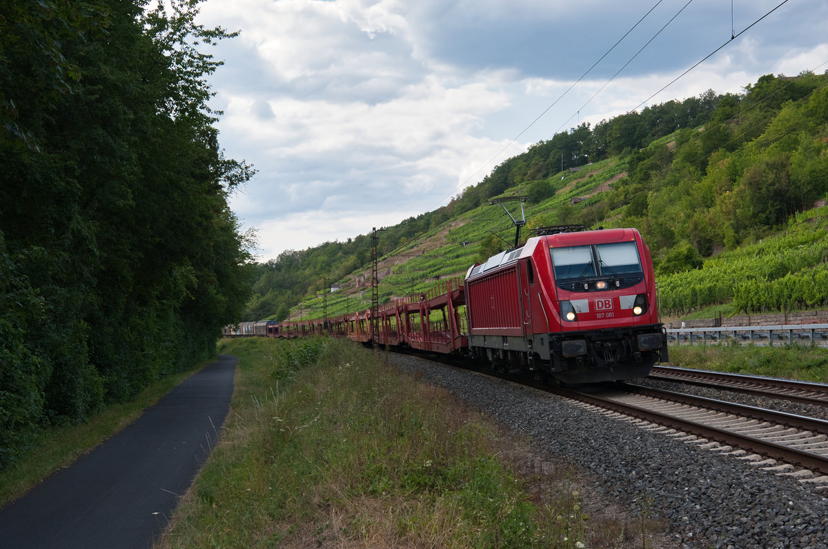 187 081 mit EZ 51897 (Mannheim Rbf - Nürnberg Rbf) bei Gambach, 01.08.2019