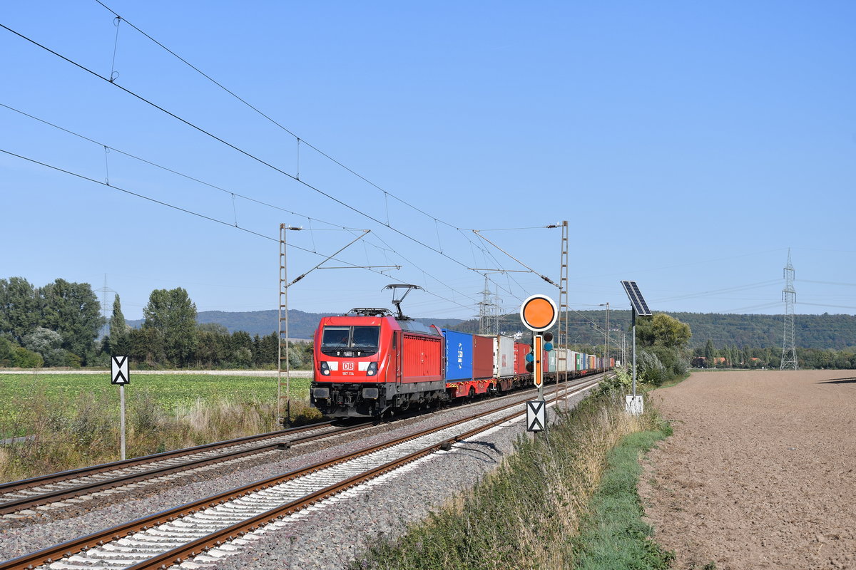 187 114 mit KT 50339 (Maschen Rbf - Burghausen Wackerwerk) am 18.09.2018, kurz hinter Emmerthal
