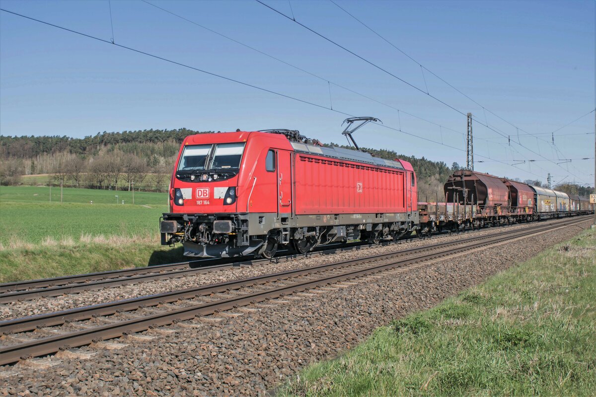 187 164-9 gesehen am 27.04.2021 bei Eichenzell.