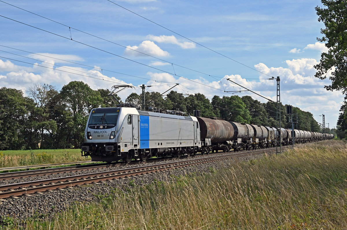 188 131 der Railpool schleppte am 08.09.26 einen Kesselwagenzug durch J�trichau Richtung Magdeburg.