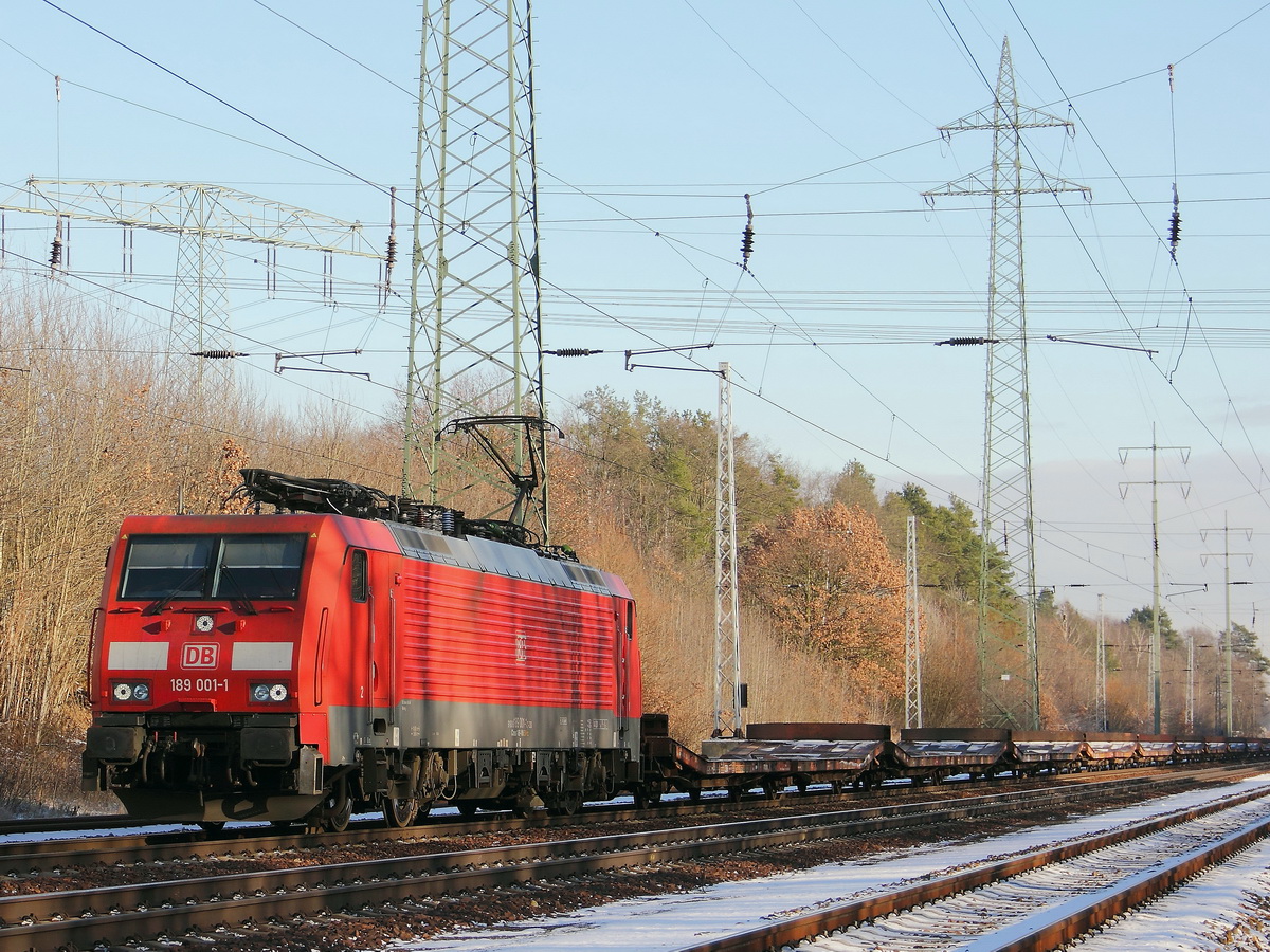 189 001-1 am 17. Januar 2017  bei der Fahrt auf dem südlichen Berliner Außenring in Diedersdorf.