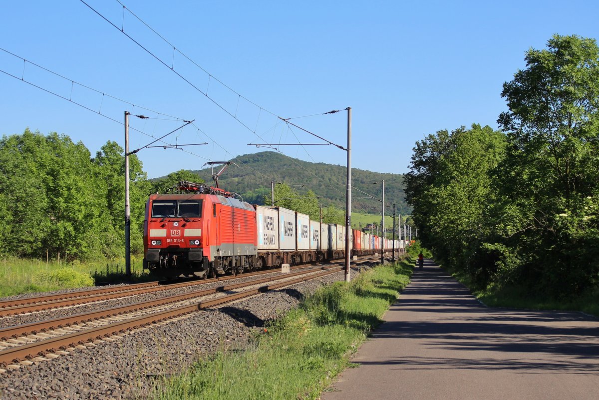 189 013-6 zu sehen am 02.06.19 bei Libochovany/Tschechien. 