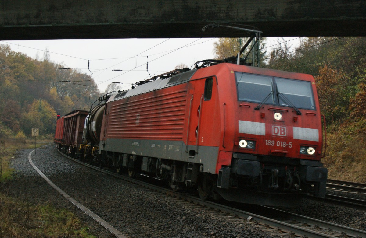 189 018-5 von Fulda komment am 14.1113 in Gtzenhof.