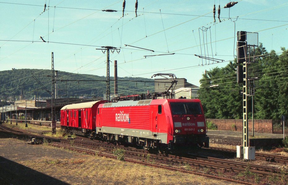 189 048 hatte am 31.07.2008 die Aufgabe, den in Hagen Hbf stationierten Einheitshilfsgerätewagen nach Hagen-Vorhalle zu bringen, um dort einen kleinen Rangierunfall zu beseitigen