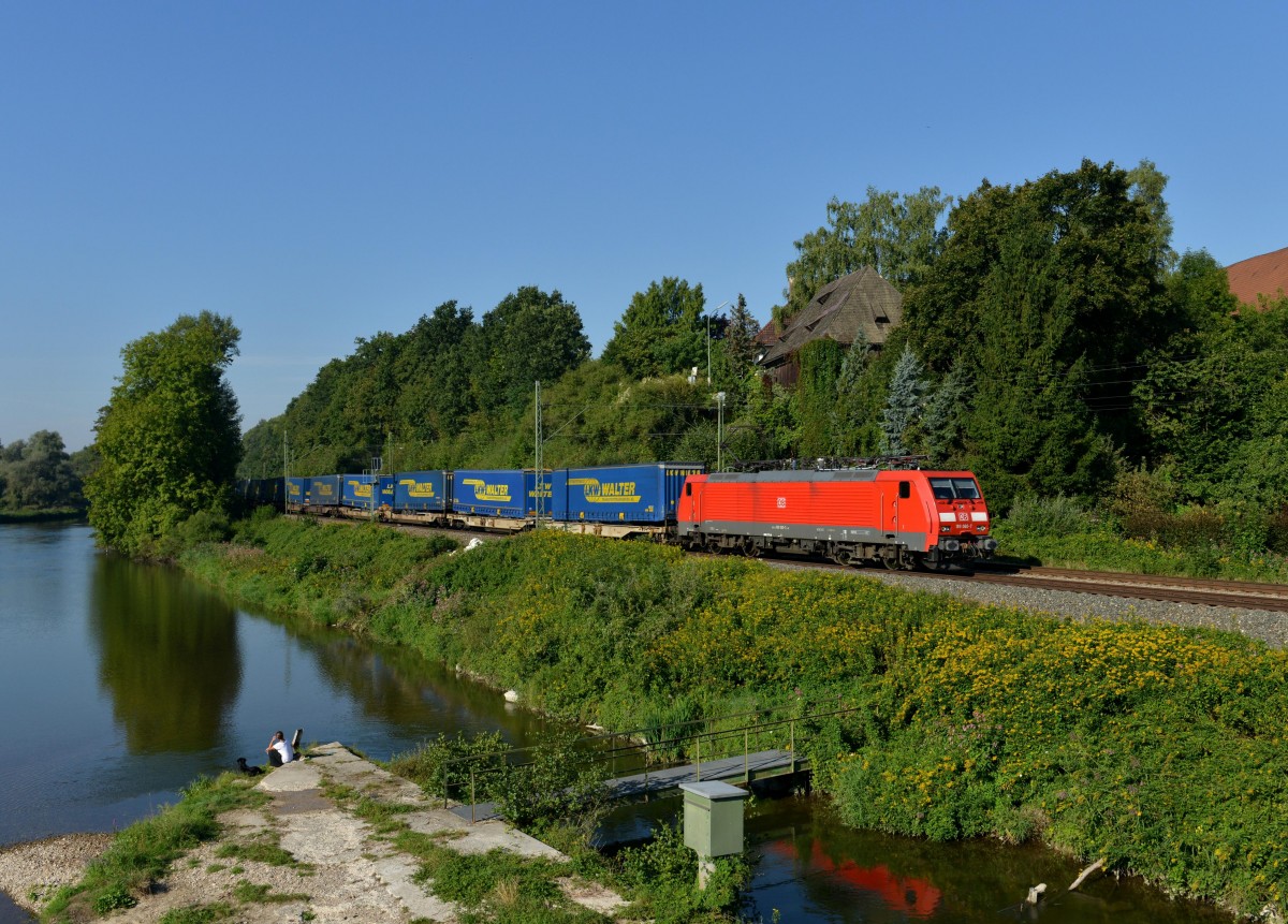 189 060 mit einem LKW- Walter-KLV am 07.09.2013 bei Moosburg.