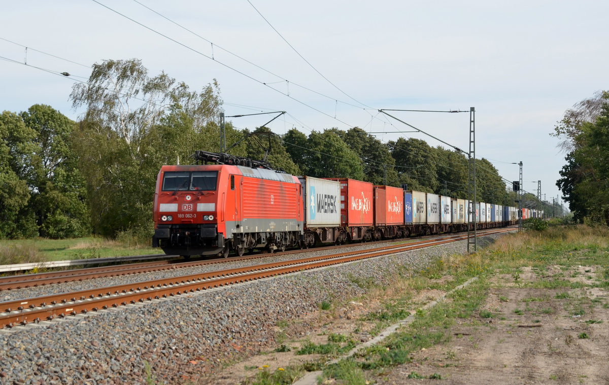 189 062 führte am 26.09.18 einen Containerzug durch Jütrichau Richtung Magdeburg.