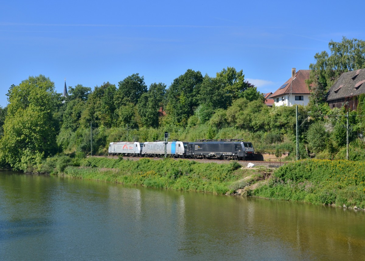 189 287 + 185 671 + 185 53x am 07.09.2013 bei Volkmannsdorf. 