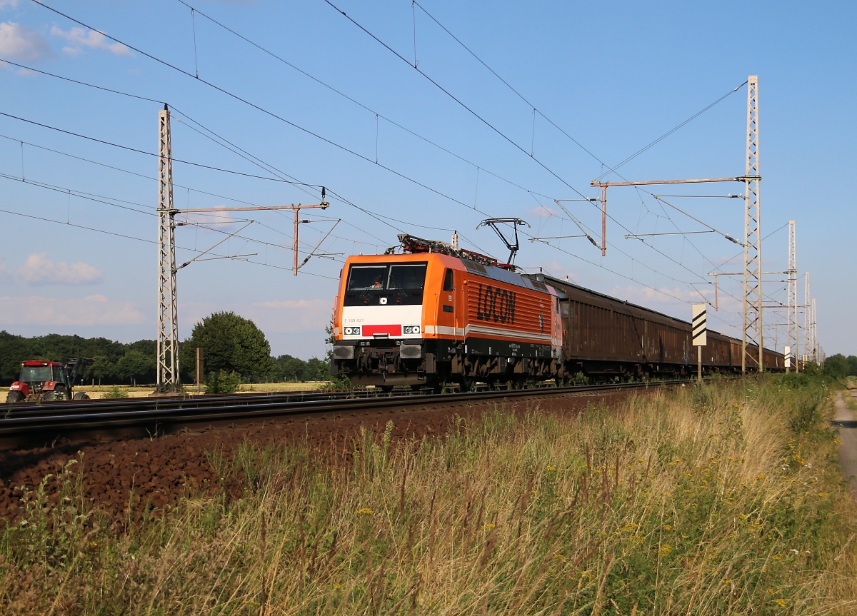 189 821-2 (Locon 502) mit H-Wagen Ganzzug in Fahrtrichtung Wunstorf. Aufgenommen am 23.07.2014 bei Dedensen-Gümmer.