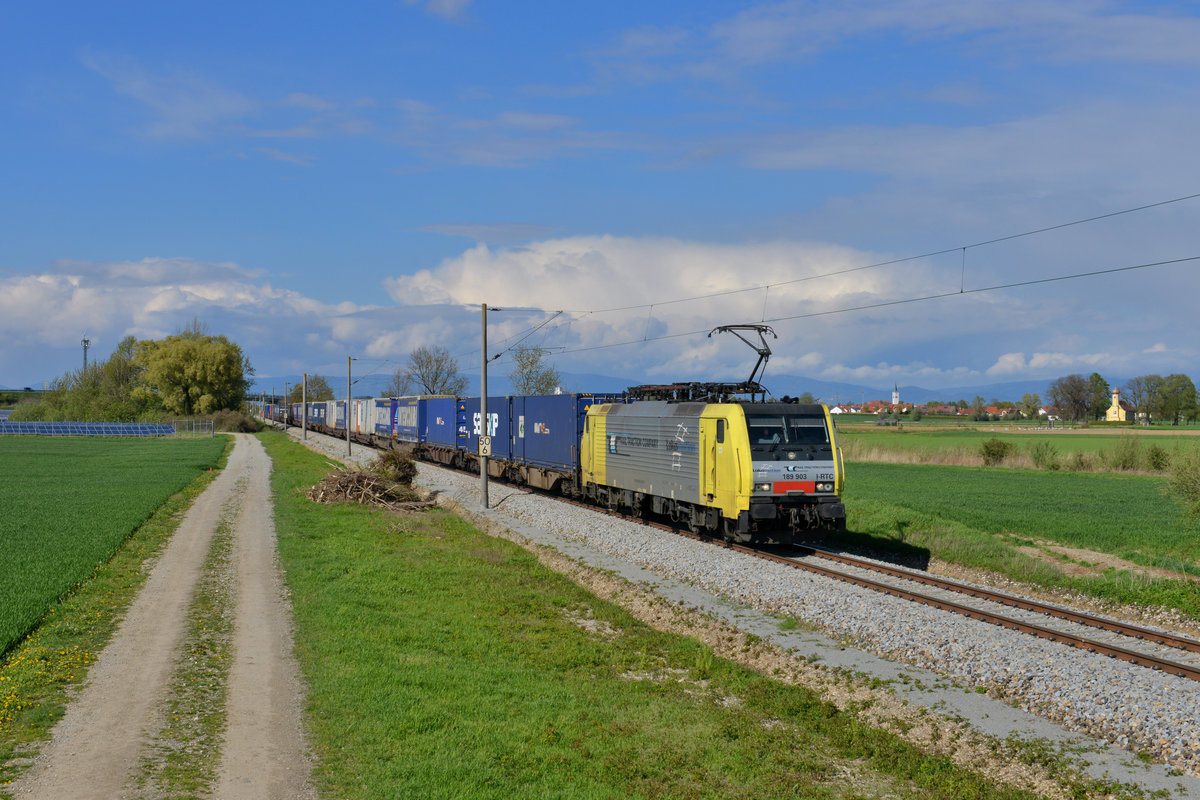 189 903 mit DGS 41850 am 25.04.2016 bei Wallersdorf. 