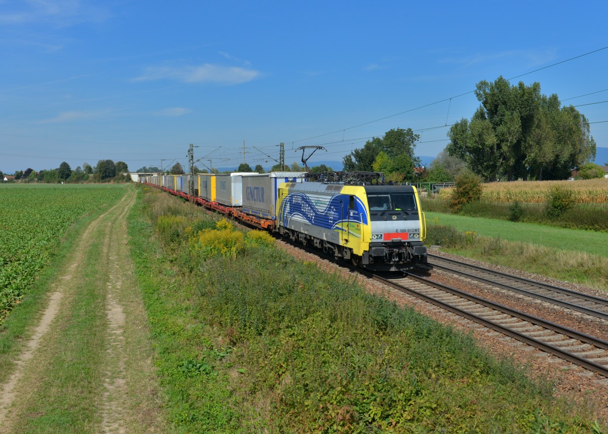 189 912 mit einem KLV am 13.09.2015 bei Plattling.