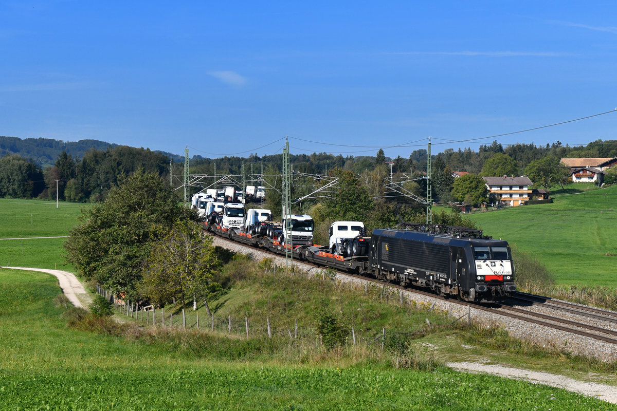 189 988 mit DGS 41853 am 21.09.2018 bei Teisendorf. 