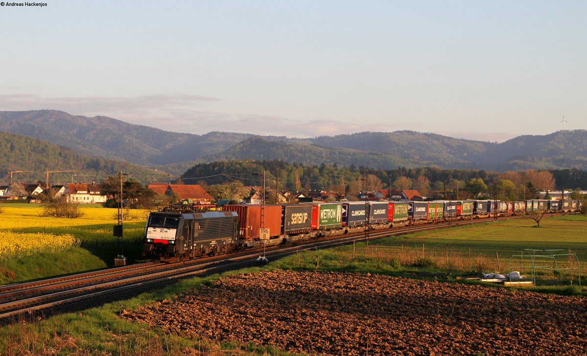 189 990-5 mit dem DGS 44790 (Basel SBB Rb-Rotterdam Waalhaven) bei Kollmarsreute 19.4.16