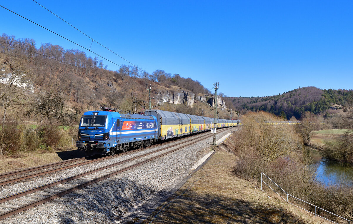 192 016 mit einem ARS Altmann am 22.03.2022 bei Hagenacker.
