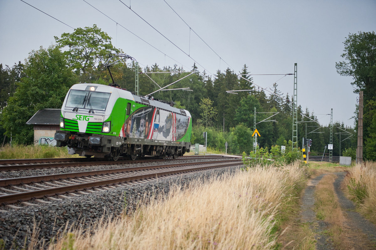 193 219  Stille Nacht, Heilige Nacht  als Lz bei Drochaus Richtung Hof, 12.07.2018