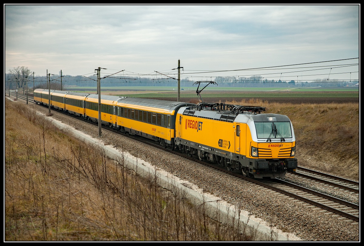 193 226 mit Regiojet bei Tallesbrunn am 31.01.2018