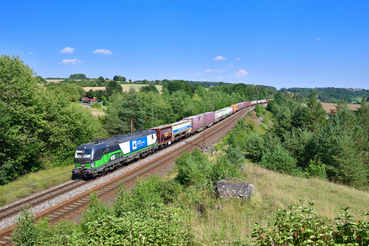 193 238 mit DGS 42950 am 09.08.2020 bei Laaber.