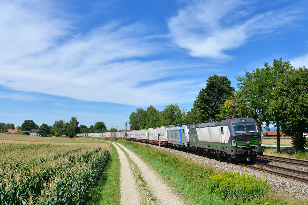 193 242 + 187 305 mit einem Ekol-KLV am 07.08.2017 bei Langenisarhofen. 